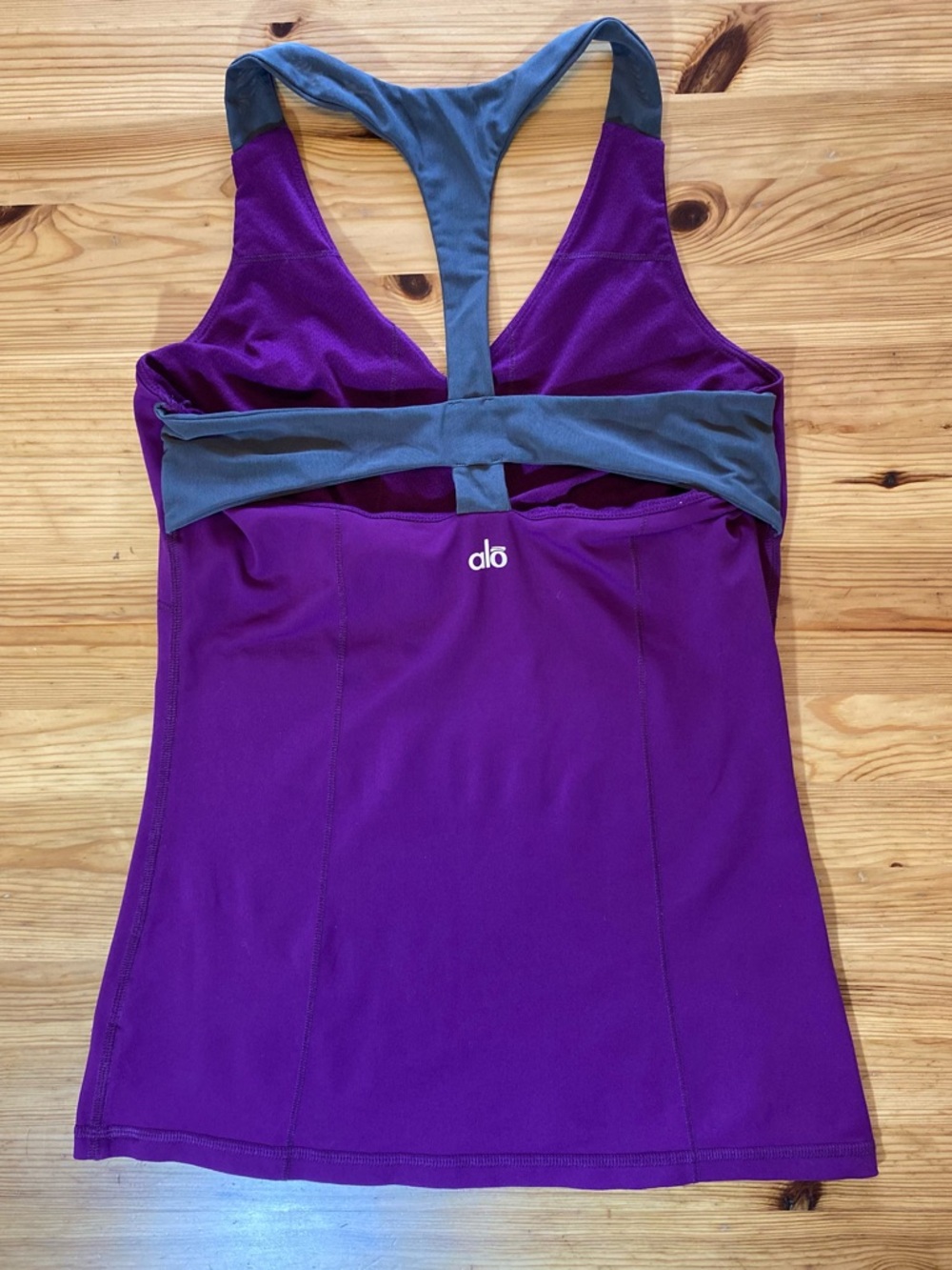 ALO Yoga Racerback Cut Out Tank in Plum Purple and Grey Size Small - Picture 4 of 8